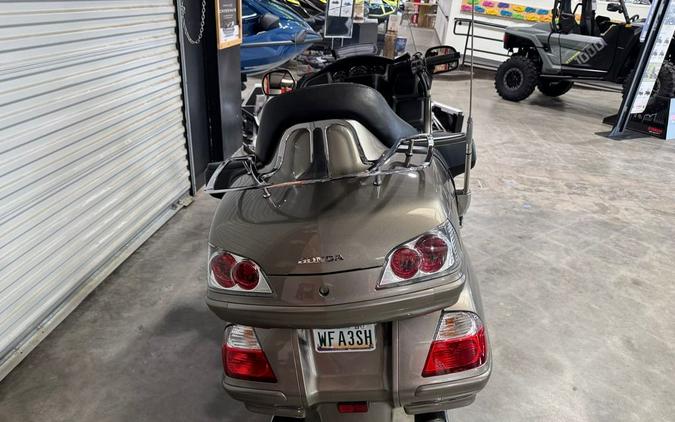 2006 Honda® Gold Wing Audio / Comfort / Navi