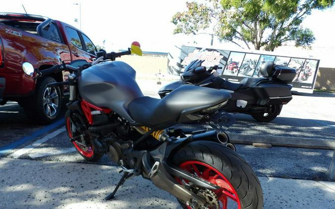 2017 Ducati Monster 821 Dust Grey