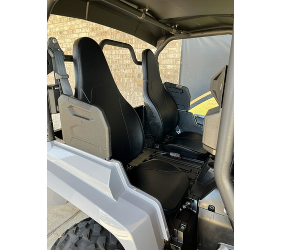 2022 Yamaha Wolverine RMAX4 1000 R-Spec