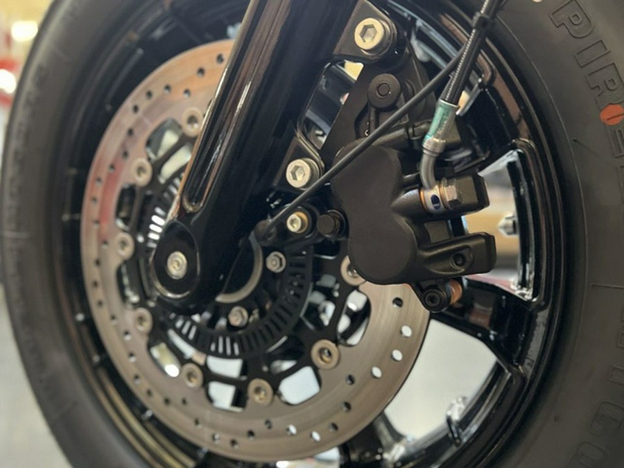 2026 Indian Scout Bobber Limited +Tech Black Smoke