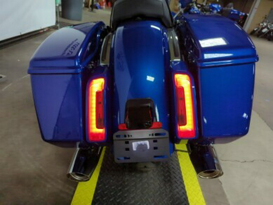 2024 Harley-Davidson® Street Glide® Blue Burst Chrome Trim