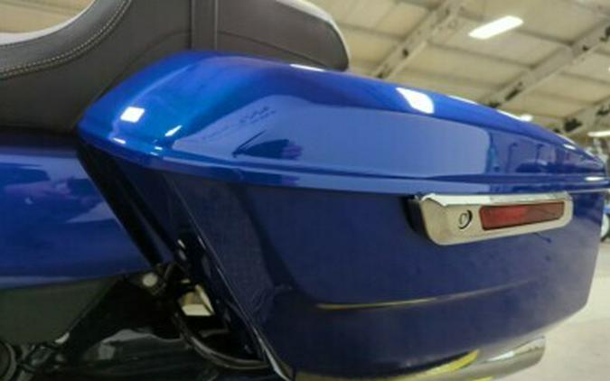 2024 Harley-Davidson® Street Glide® Blue Burst Chrome Trim