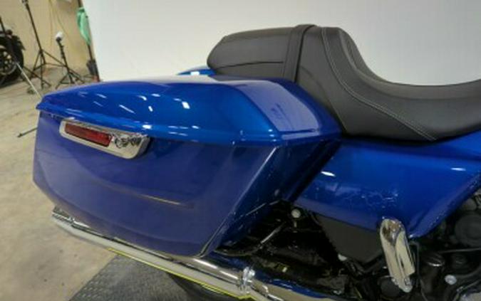 2024 Harley-Davidson® Street Glide® Blue Burst Chrome Trim