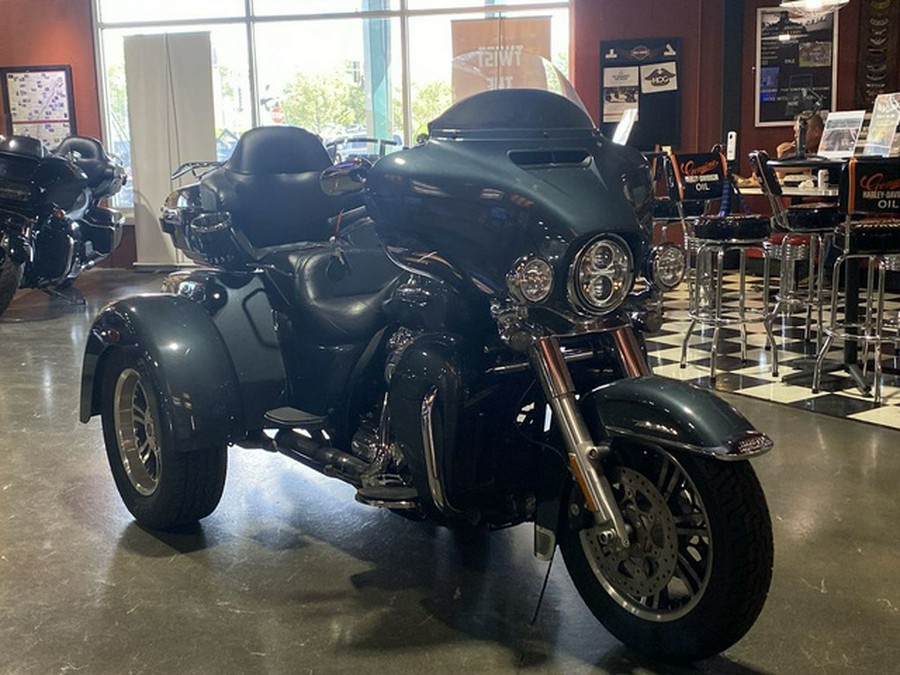 2020 Harley-Davidson Trike FLHTCUTG - Tri Glide Ultra