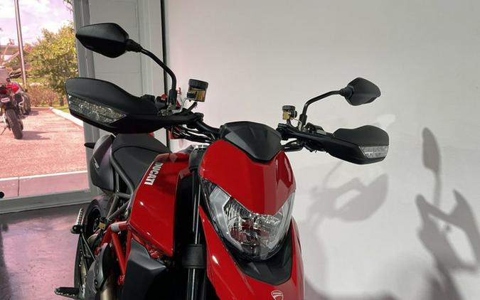 2024 Ducati Hypermotard 950 Red