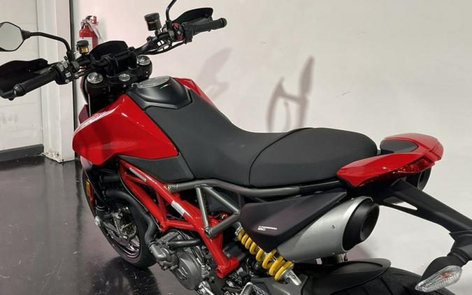 2024 Ducati Hypermotard 950 Red