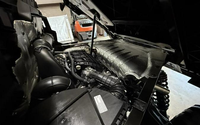 2026 Can-Am® Defender MAX XT HD11