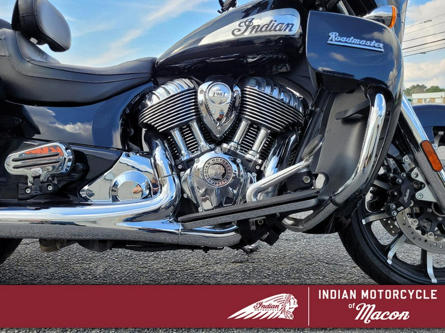 2024 Indian Motorcycle® Roadmaster® Limited Black Azure Crystal