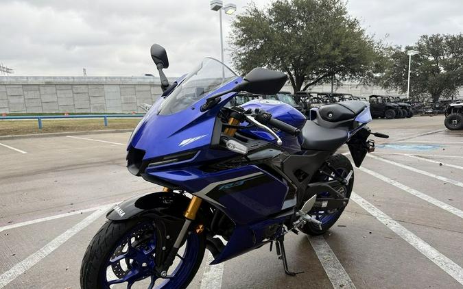2025 Yamaha YZF-R3