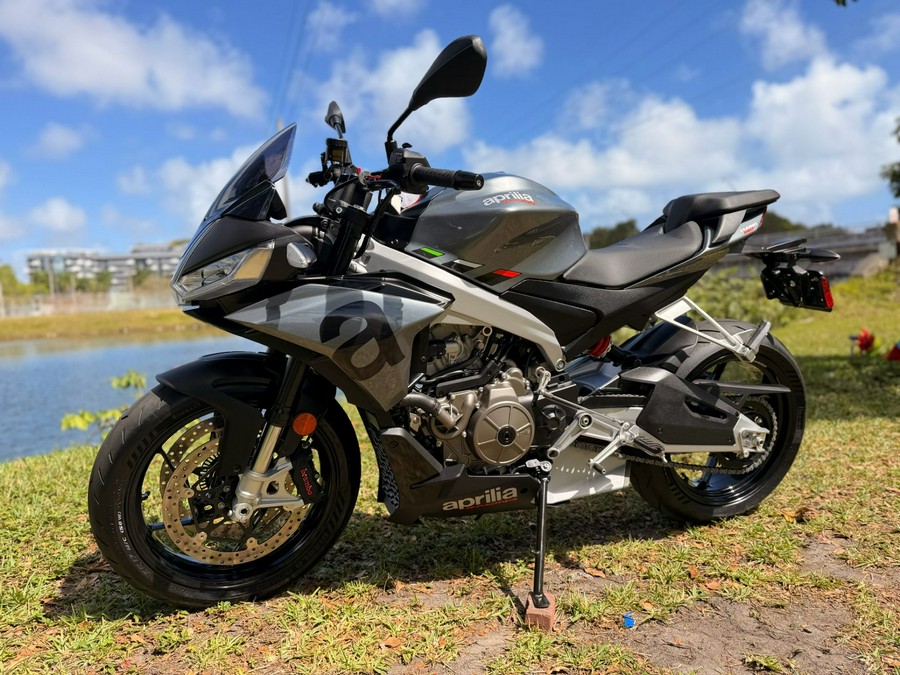 2023 Aprilia Tuono 660