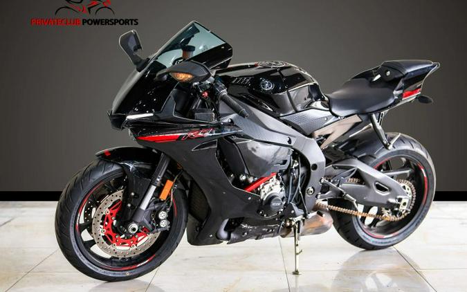 2015 Yamaha YZF-R1