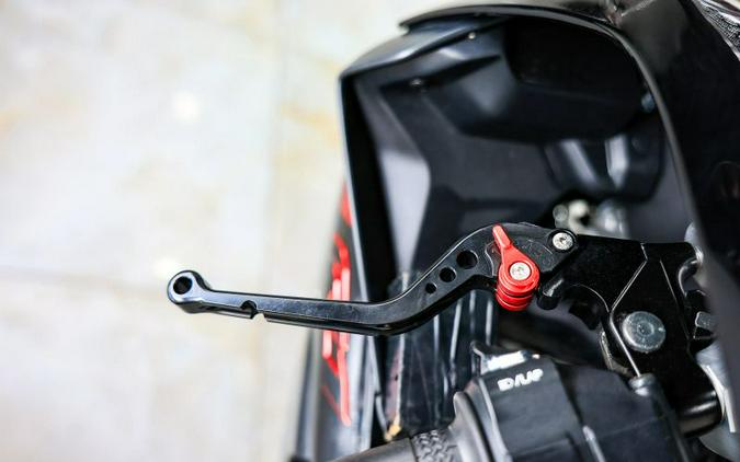 2015 Yamaha YZF-R1
