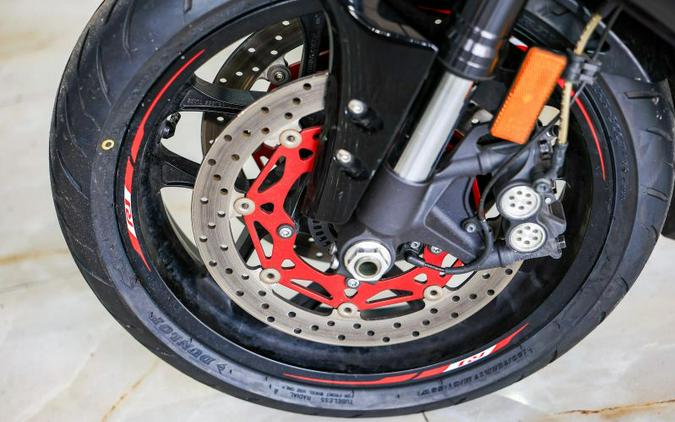 2015 Yamaha YZF-R1
