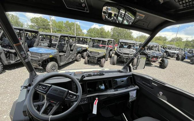 2027 Can-Am Defender MAX X Mr With Half-Doors HD11