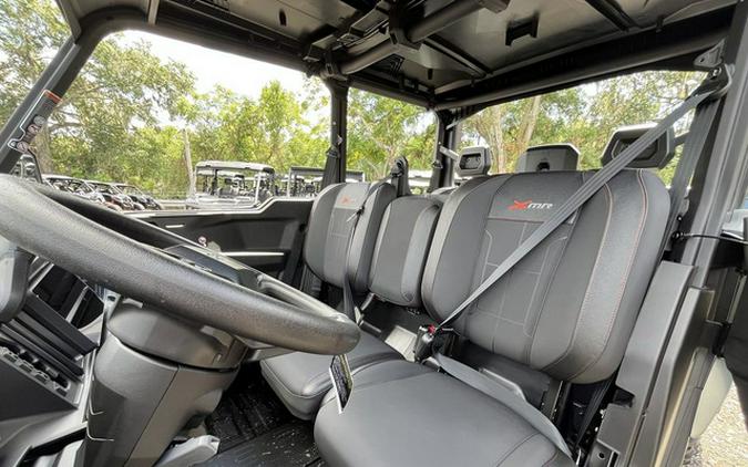 2027 Can-Am Defender MAX X Mr With Half-Doors HD11