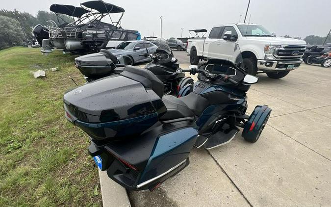 2020 Can-Am® Spyder® RT Limited Chrome