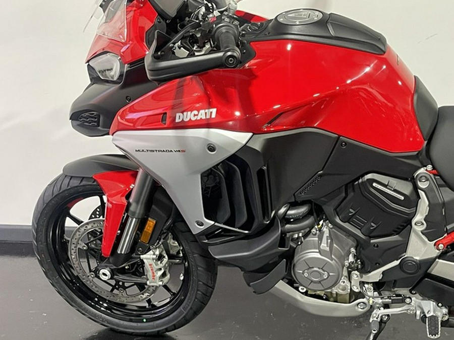 2024 Ducati Multistrada V4 S Travel & Radar Red