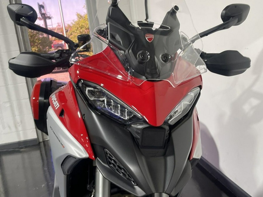 2024 Ducati Multistrada V4 S Travel & Radar Red