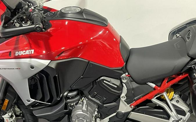 2024 Ducati Multistrada V4 S Travel & Radar Red