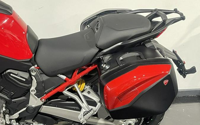 2024 Ducati Multistrada V4 S Travel & Radar Red