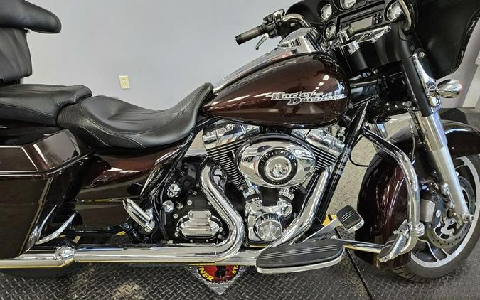 2011 Harley-Davidson Street Glide™ Base