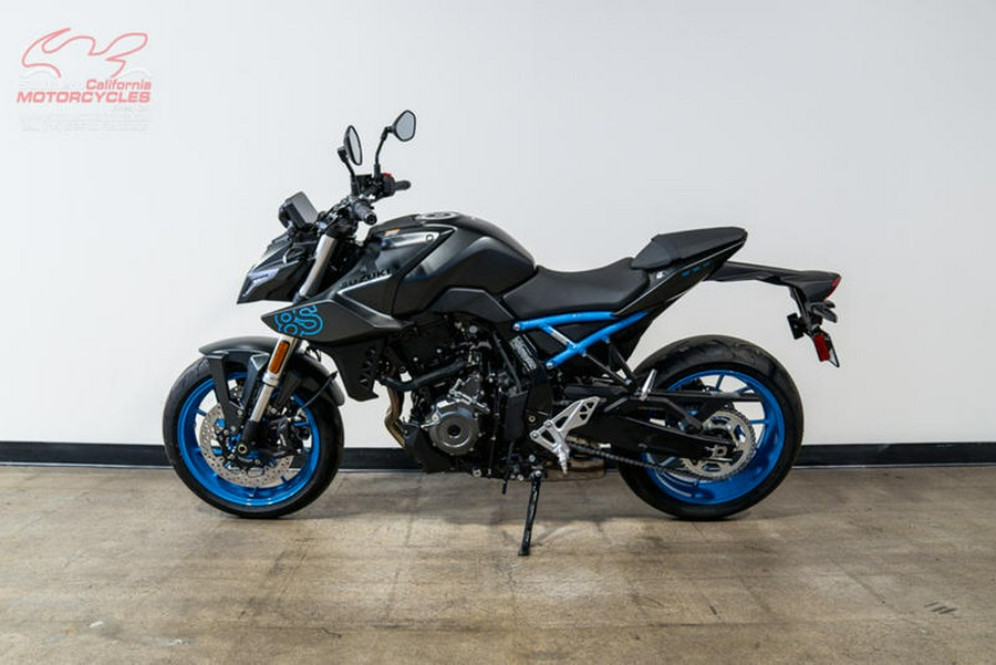 2024 Suzuki GSX-8S