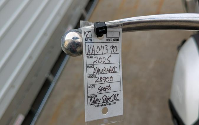 2025 Kawasaki Z900 ABS