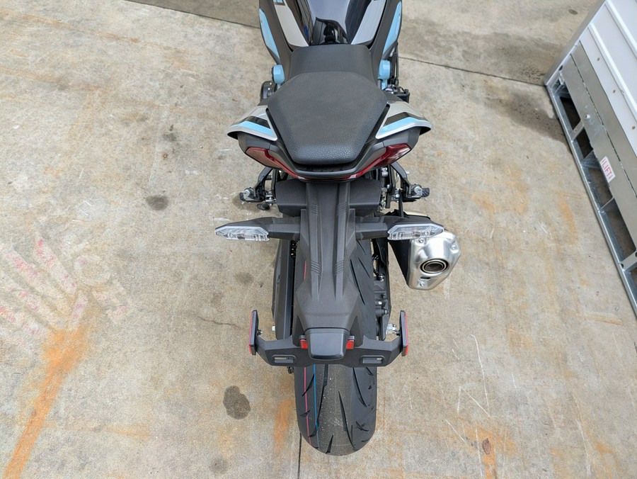 2025 Kawasaki Z900 ABS