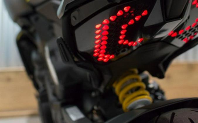 2026 Ducati Diavel V4 Black Roadster