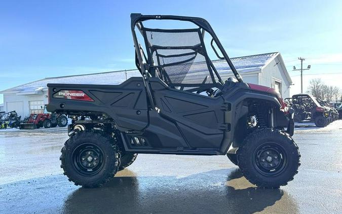 2025 Honda® Pioneer 1000
