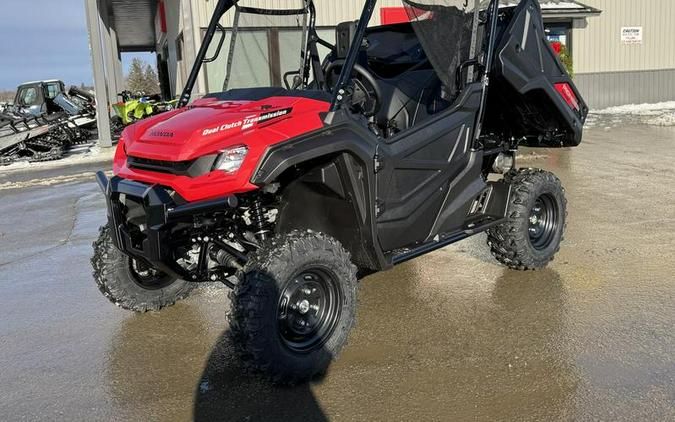 2025 Honda® Pioneer 1000