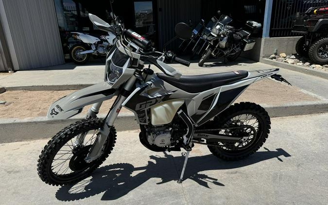 2022 GPX Moto FSE 450R