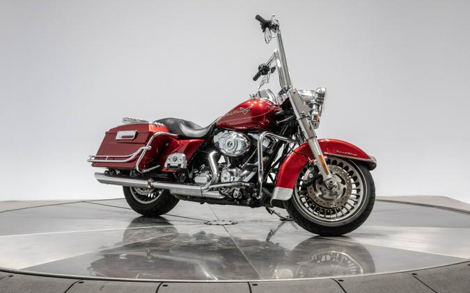 2013 HARLEY-DAVIDSON FLHR ROAD KING in Ember Red Sunglo