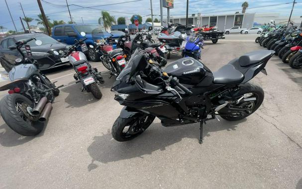 2024 Kawasaki NINJA ZX-4RR