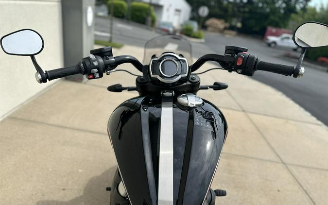 2025 Triumph ROCKET 3 GT STORM