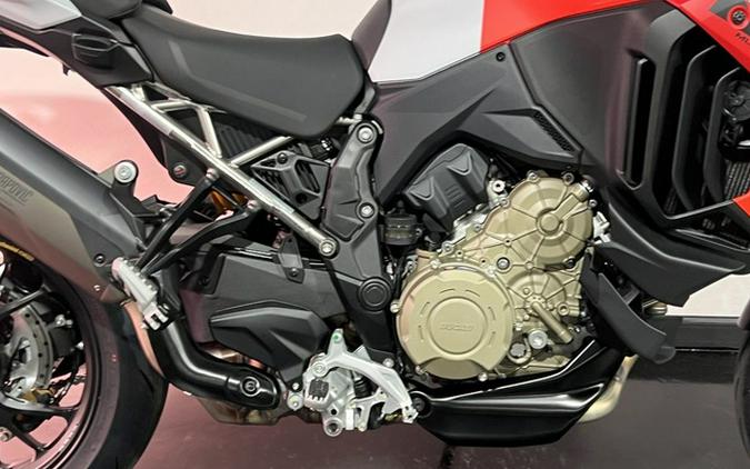 2024 Ducati Multistrada V4 RS