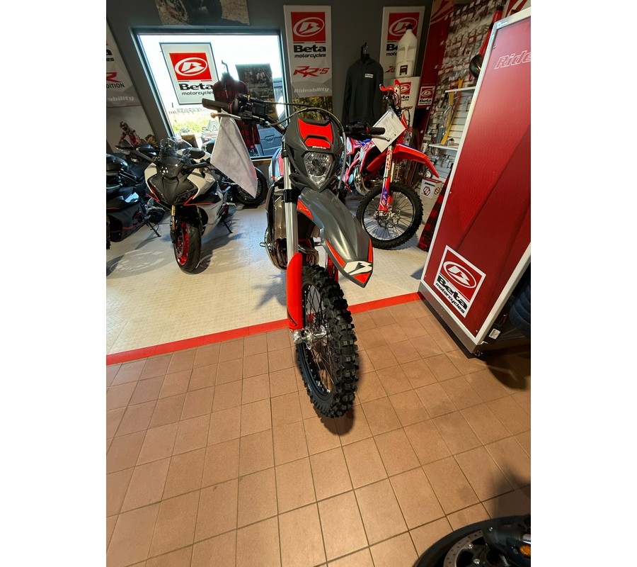 2025 Beta Motorcycles 250 Xtrainer