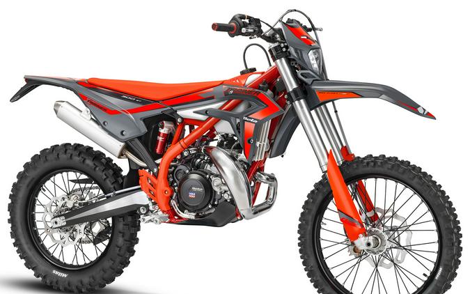 2025 Beta Motorcycles 250 Xtrainer