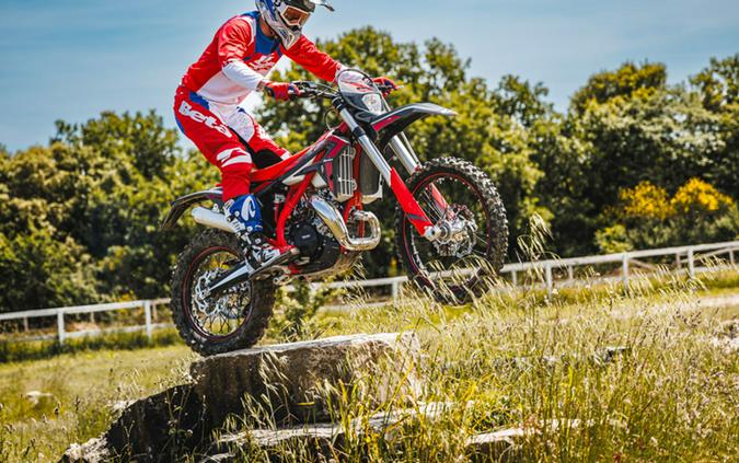 2025 Beta Motorcycles 250 Xtrainer
