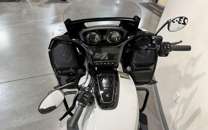 2026 Indian Motorcycle® Challenger® Dark Horse® 112 w/PowerBand Audio Chalk with Black Metallic