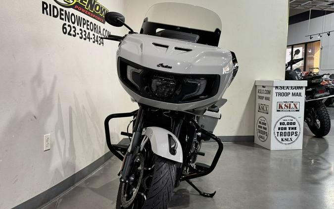 2026 Indian Motorcycle® Challenger® Dark Horse® 112 w/PowerBand Audio Chalk with Black Metallic