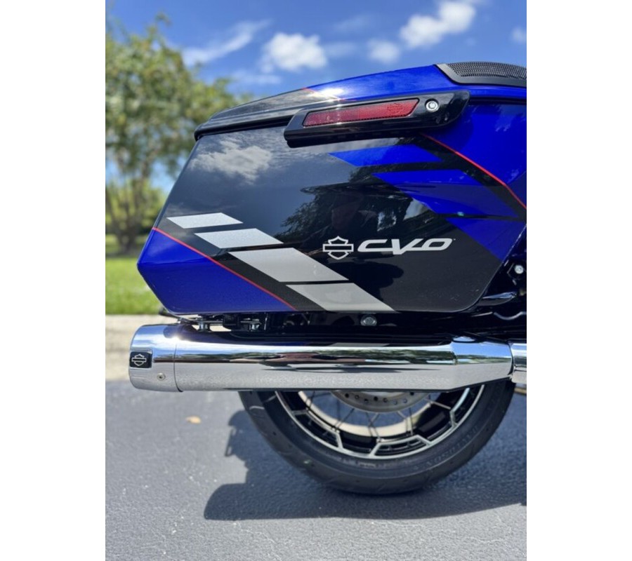2025 Harley-Davidson CVO Road Glide FLTRXSE