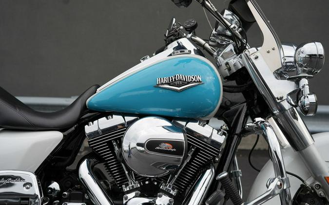 2016 Harley-Davidson FLHR - Road King