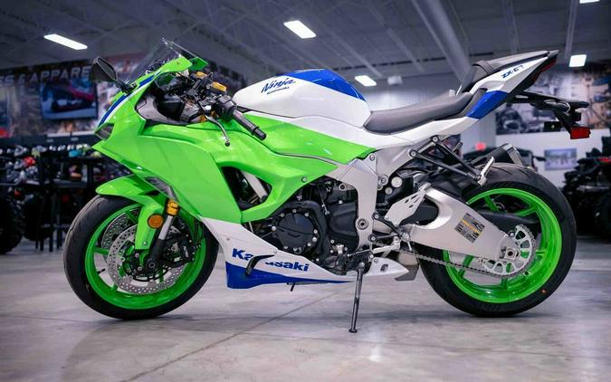 2024 Kawasaki Ninja® ZX™-6R 40th Anniversary Edition ABS