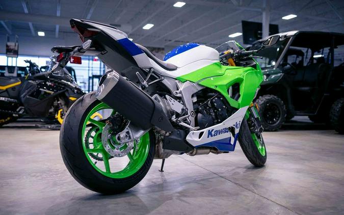 2024 Kawasaki Ninja® ZX™-6R 40th Anniversary Edition ABS