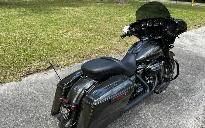 2019 Harley-Davidson® FLHXS - Street Glide® Special