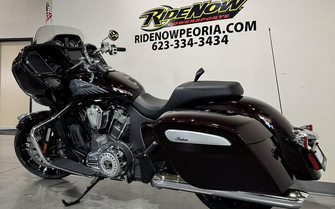 2026 Indian Motorcycle® Challenger® Limited Crimson