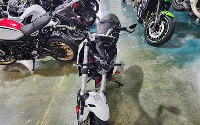 2022 Benelli TNT135