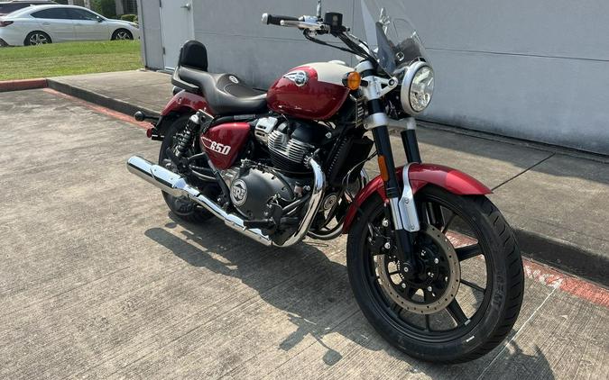 2024 Royal Enfield Super Meteor 650 Celestial Red