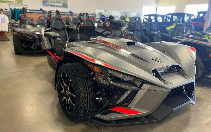 2024 Polaris Slingshot® Slingshot® R AutoDrive Phantom Gray